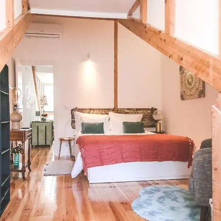 2 Bedrooms With View Balcony And Wifi At Апартаменты